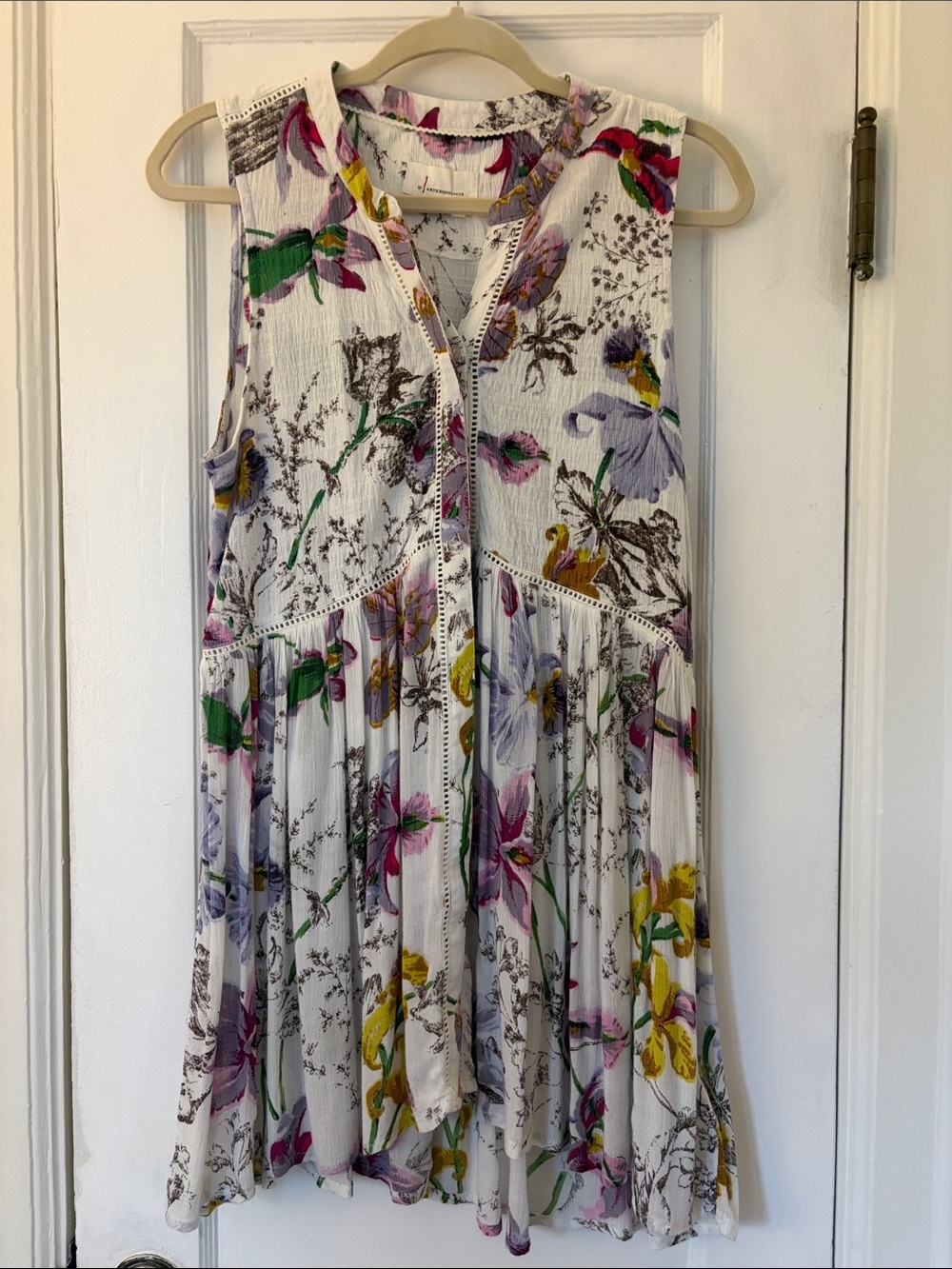 Anthropologie sleeveless tunic top medium